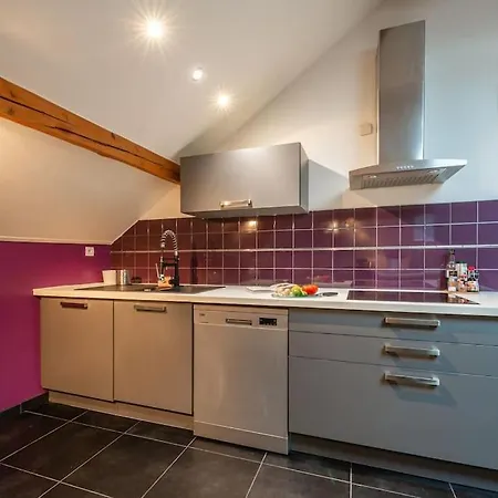 T3- 25 Min From Paris! Charming 2-bedroom In Chelles Lägenhet *